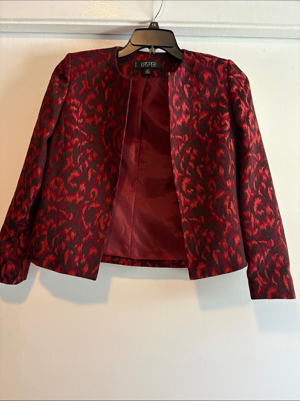 Kasper Women's Red and Black Patterned Open-Front Blazer